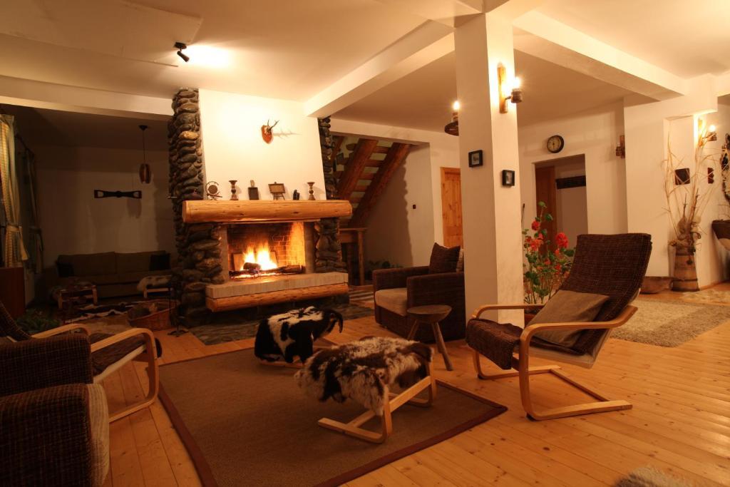 Casa Mosului - Transfagarasan Bed & Breakfast Cîrţişoara Extérieur photo